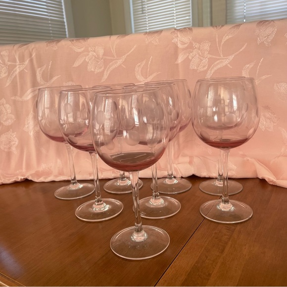 Set of 8 Waterford Marquis Pink Polka Dot Wine Glasses 8 5/8” - Picture 8 of 14